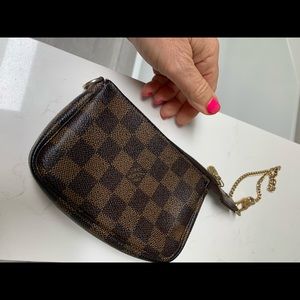 Gently used Louis Vuitton Mini Pochette Damier